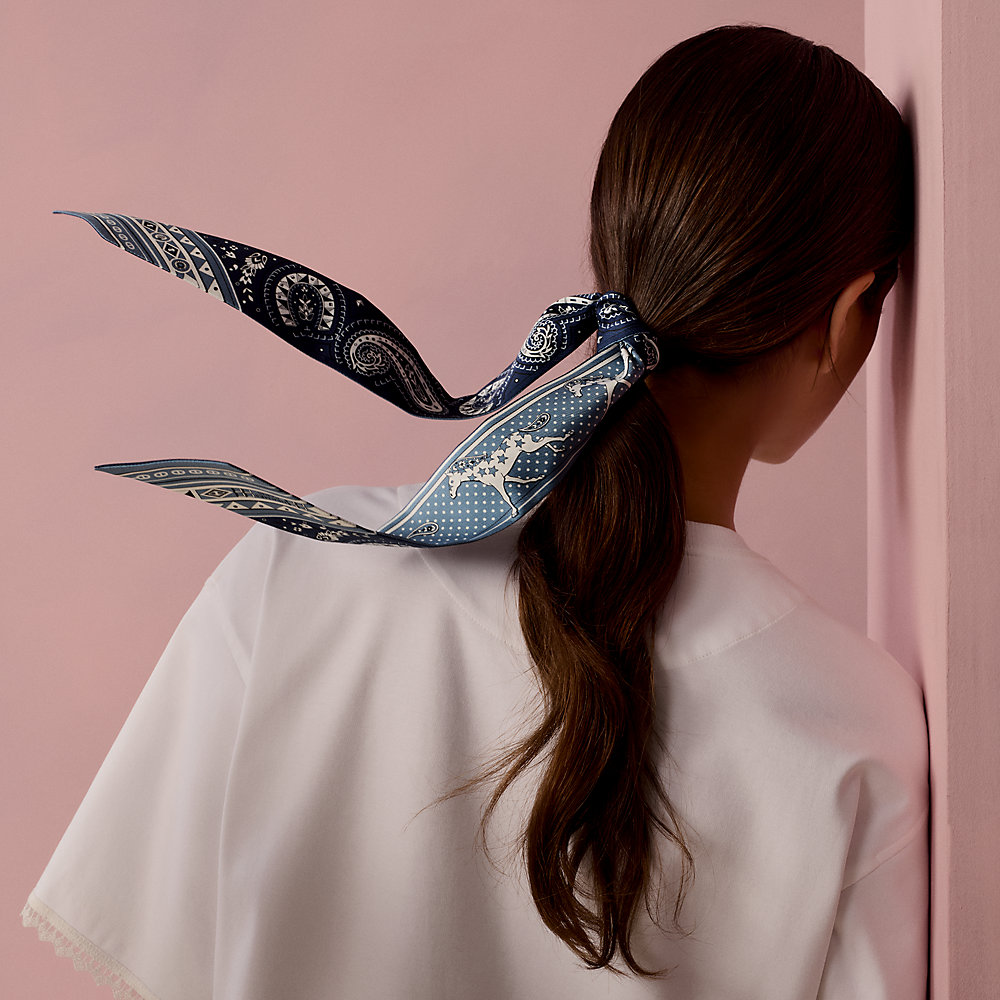 ツイリー 《シュヴァル・ドゥ・クール・バンダナ》 | Hermès